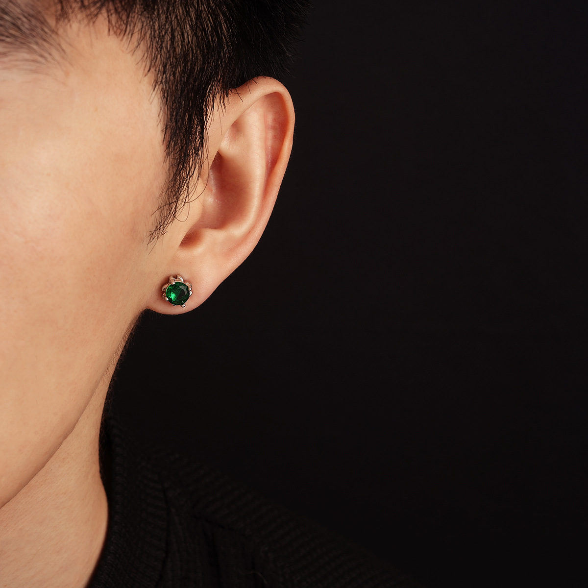 One pair, four-claw green diam - Diamond Stud Earrings ulasan dan harga