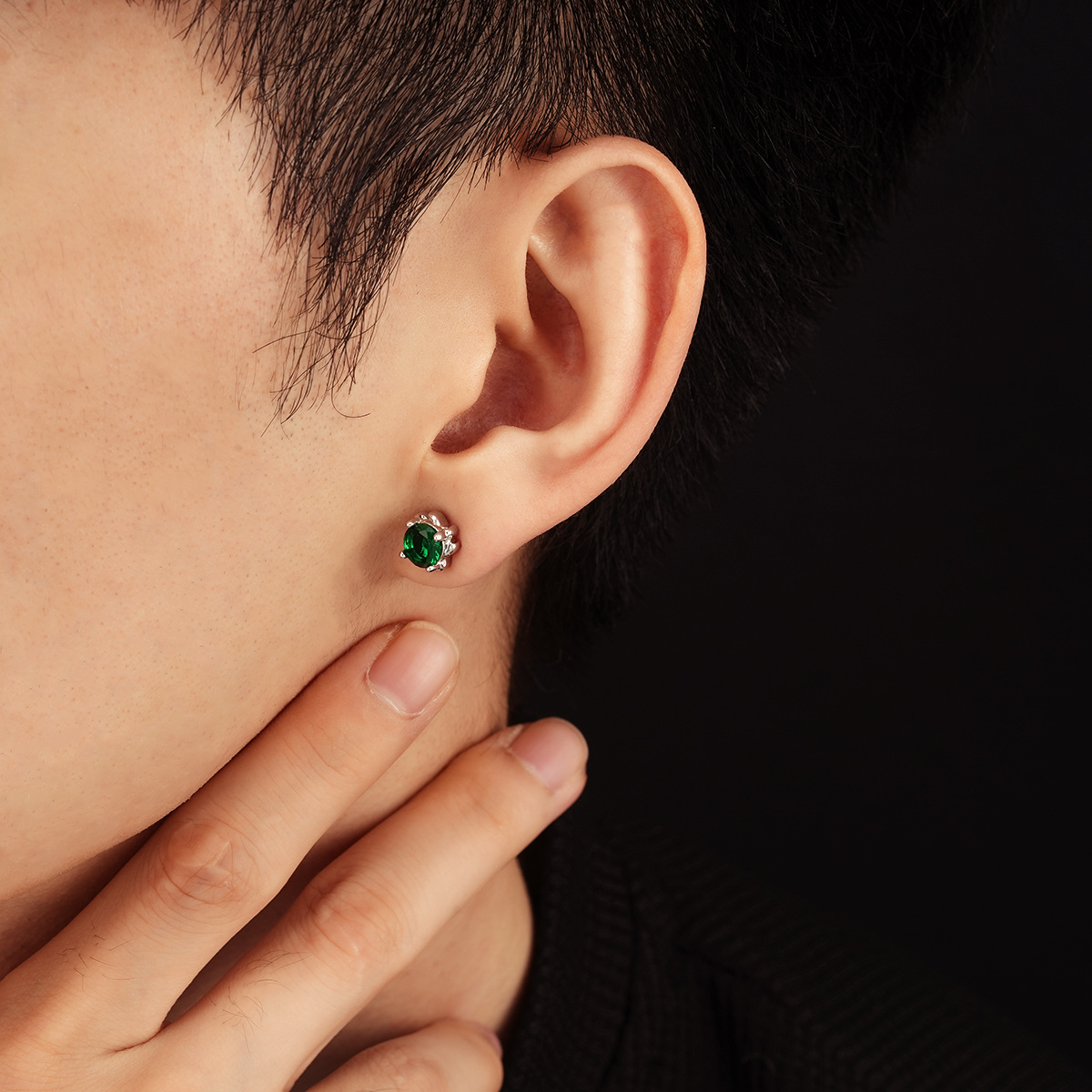 One pair, four-claw green diam - Diamond Stud Earrings ulasan dan harga